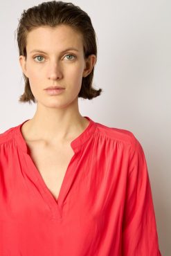 Gerard Darel Blouse Satinee Froncee Corail - Angela | Chemises & Blouses