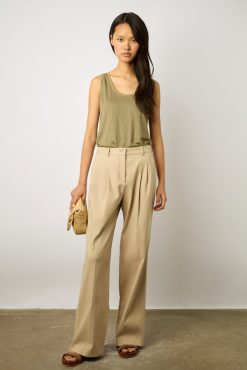 Gerard Darel Pantalon Carotte En Coton Sable - Cecilia | Costumes & Ensembles