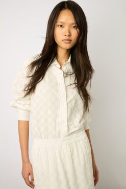 Gerard Darel Chemise A Monogramme Blanc - Clyde | Chemises & Blouses