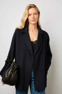 Gerard Darel Manteau Court En Laine Fine Marine - Noranne | Manteaux & Trenchs