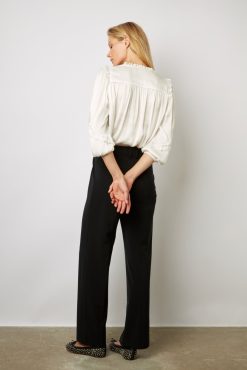 Gerard Darel Blouse En Satin A Volants Blanc - Alexia | Chemises & Blouses